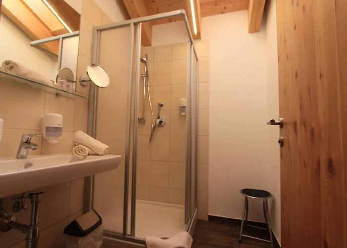 Waldesruh Konukevi 3*